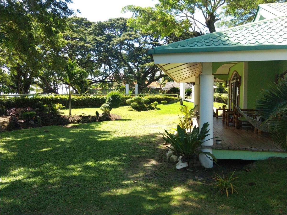 Greenland Residence House Zamboanguita  Екстериор снимка