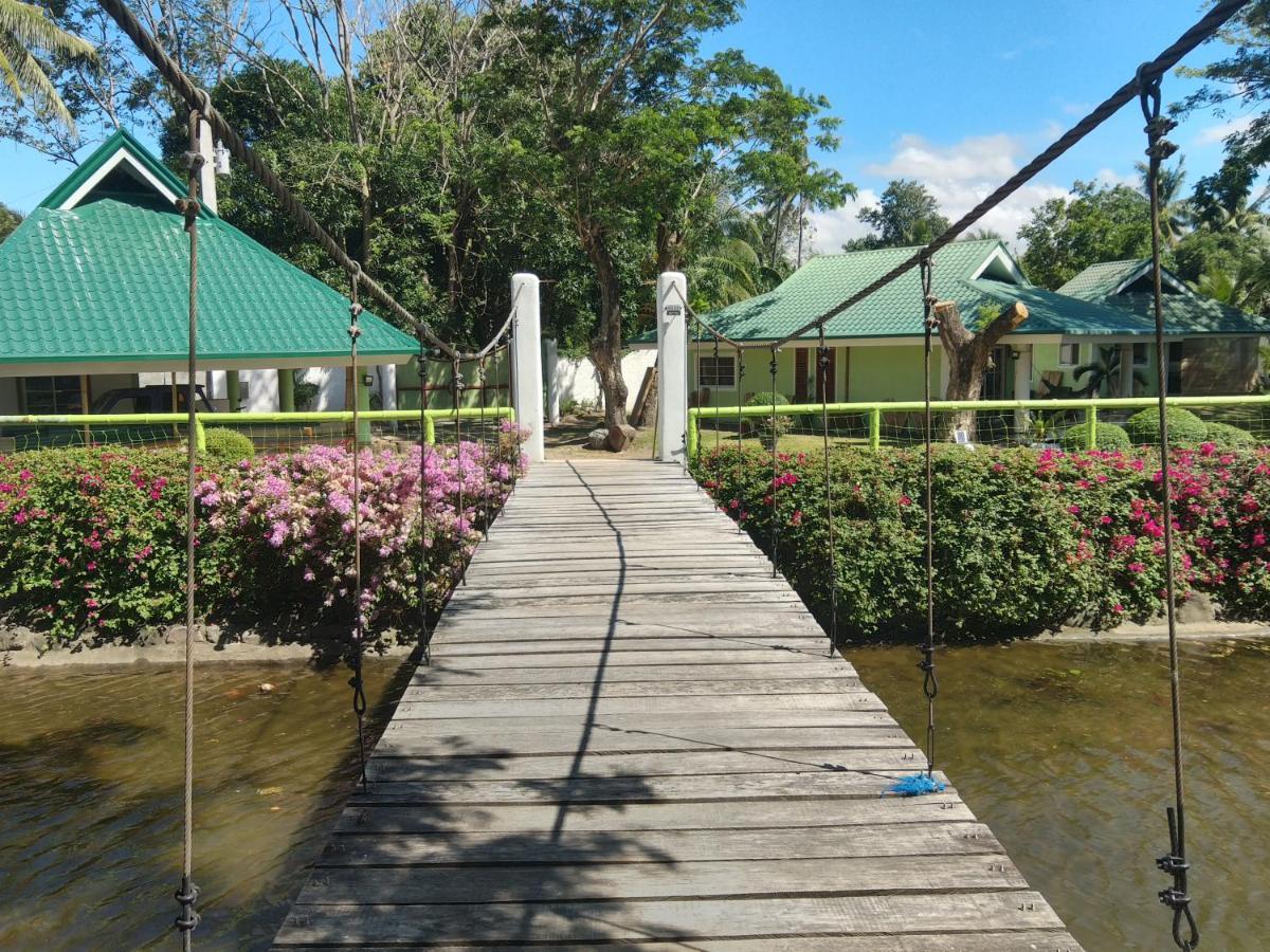 Greenland Residence House Zamboanguita  Екстериор снимка