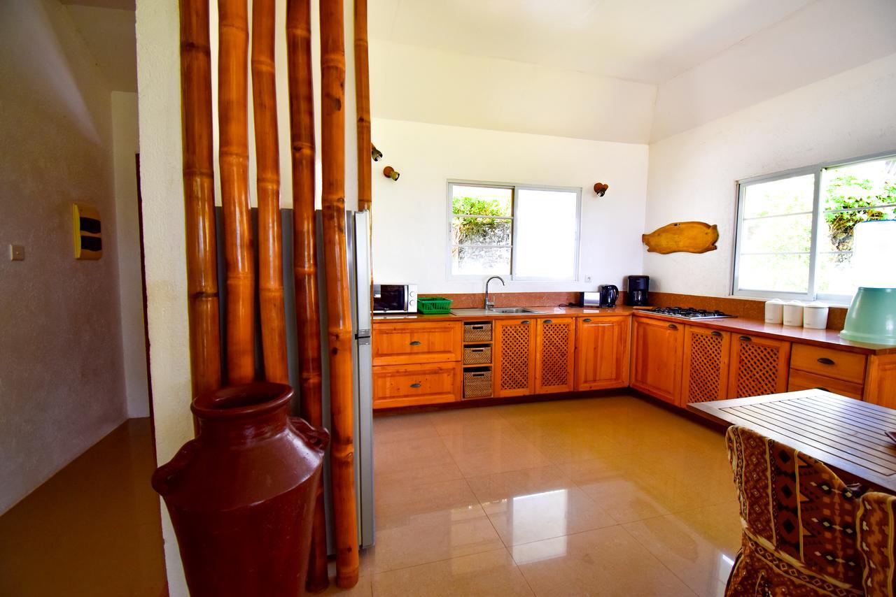 Greenland Residence House Zamboanguita  Екстериор снимка