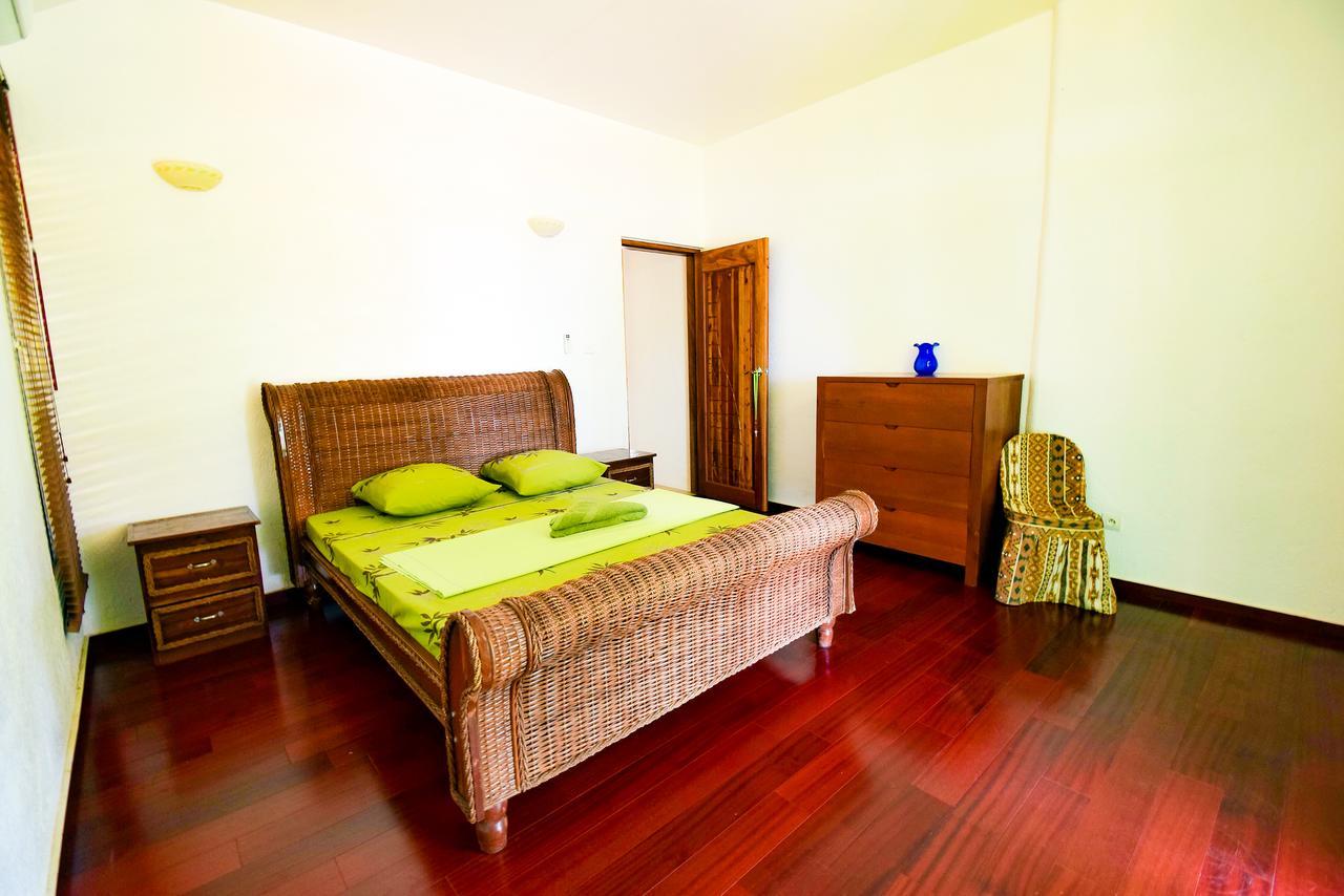 Greenland Residence House Zamboanguita  Екстериор снимка