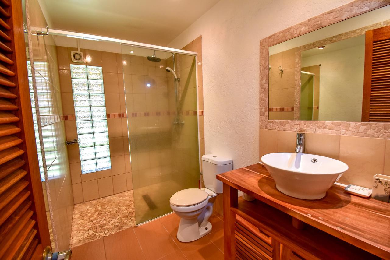 Greenland Residence House Zamboanguita  Екстериор снимка